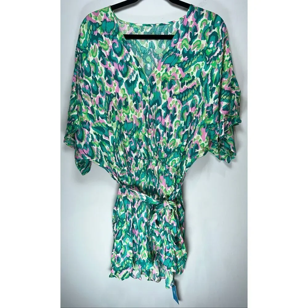 Cupshe bathing suit coverup shorts / romper size medium